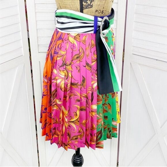 Anthropologie Delfi Collective Skirt Satin Pleated Panel Multicolor Size Medium - Picture 3 of 14